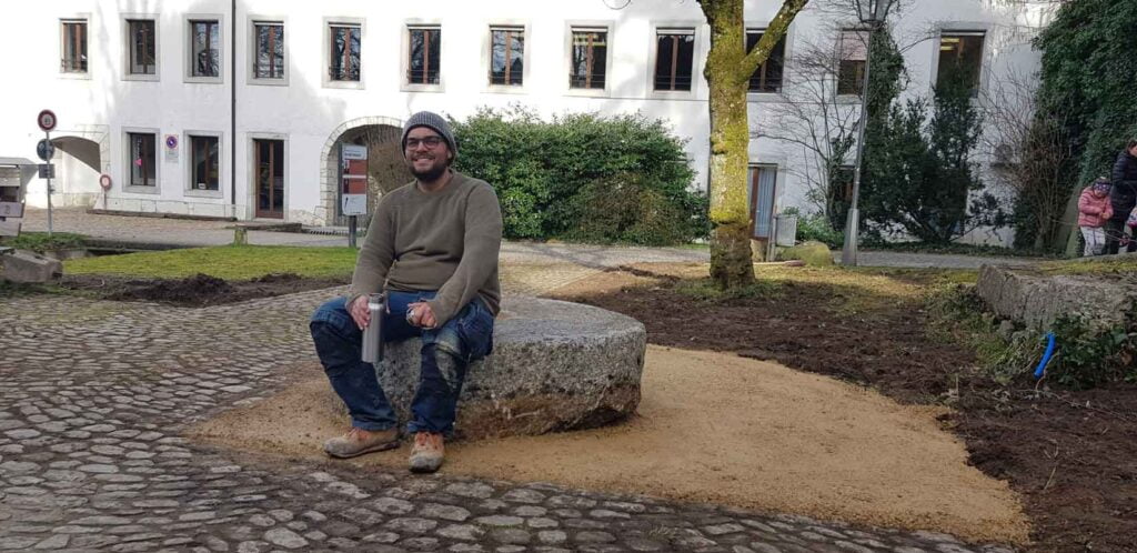 Architekt David Flores macht Pause von der Arbeit