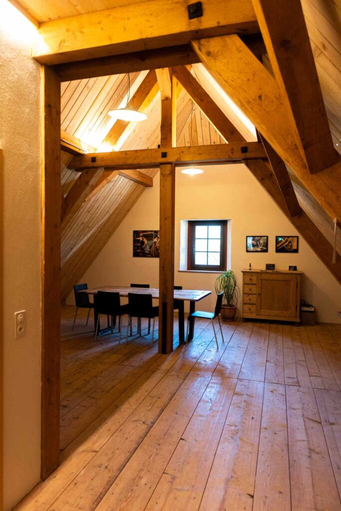 Mühlerstube im Dachstock nach Eröffnung