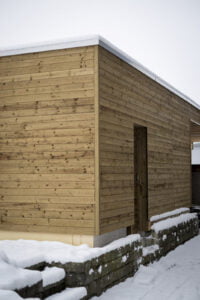 Westseite von Garage